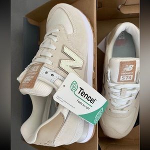 NIB - New Balance 574 - WMs 7 - Tan Sneaker